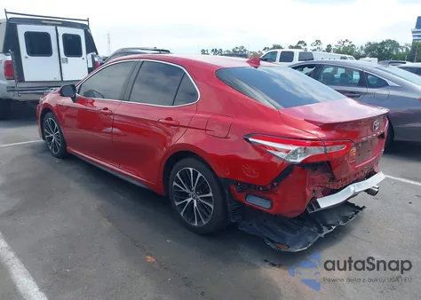 2020 Toyota Camry Se z USA, uszkodzony, nr VIN 4T1G11AK4LU376744